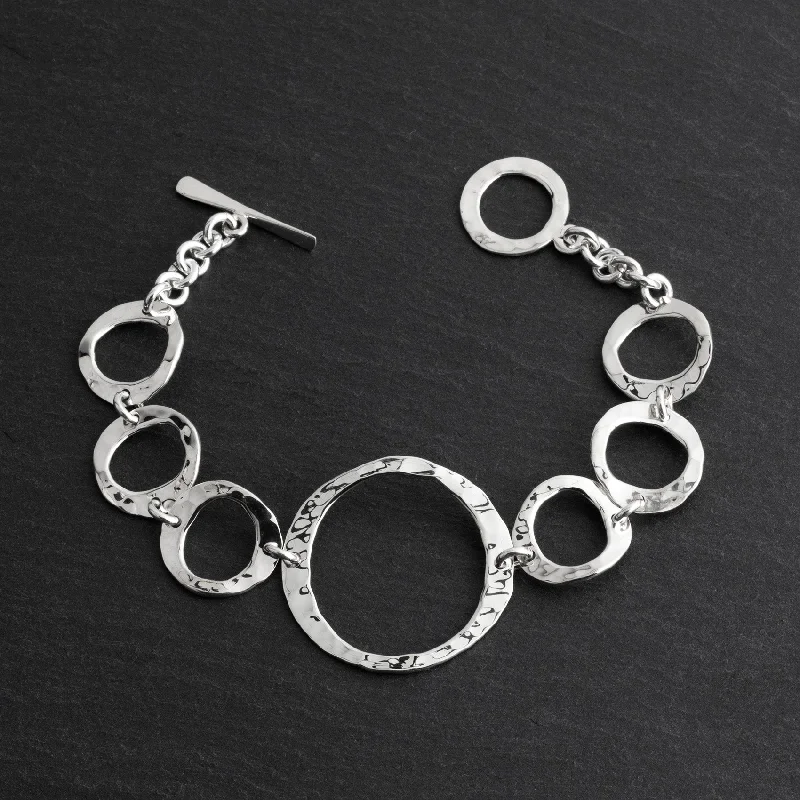 Hammered Silver Open Circles Link Bracelet