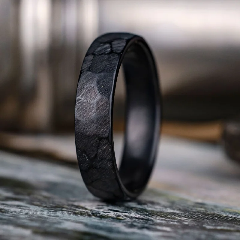 (In-Stock) The Apollo Noir | Men's Hammered Black Titanium Wedding Band - Size 13.75 | 6mm Wide