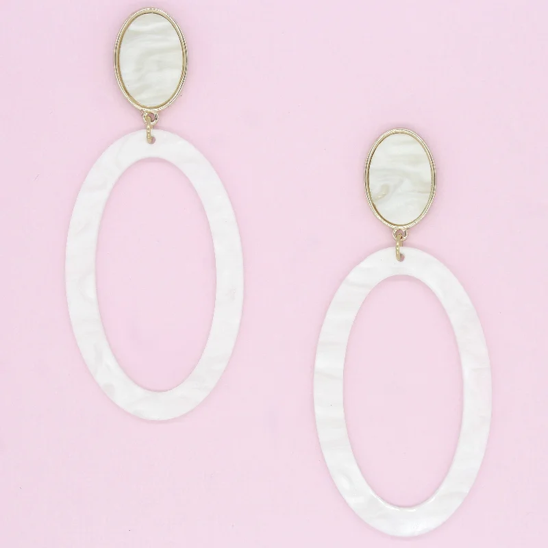 Lia Resin Hoop Earrings- Ivory