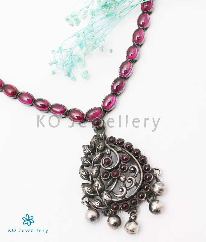 high-end necklaces for women -The Ojal Silver Kemp Necklace (Oxidised)