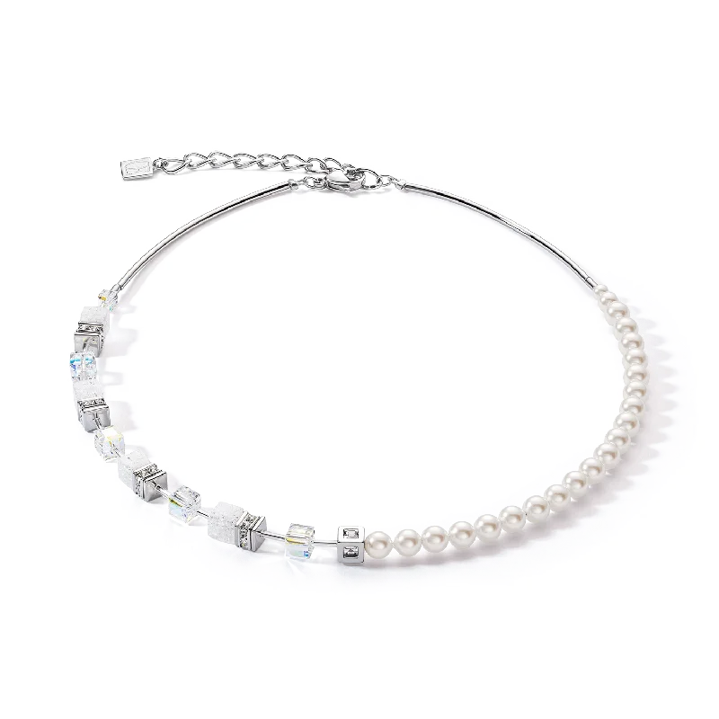 stylish chain necklaces for women -Coeur De Lion GeoCUBE® Precious Fusion Pearls Silver and White Necklace