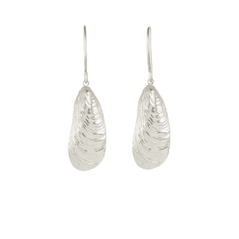 Small Serenity Shell Earrings