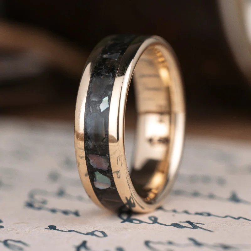 (In-Stock) The Dark Tide | Men's 14k Yellow Gold Wedding Band with Black Mother of Pearl - Size 9.25 | 7mm Wide