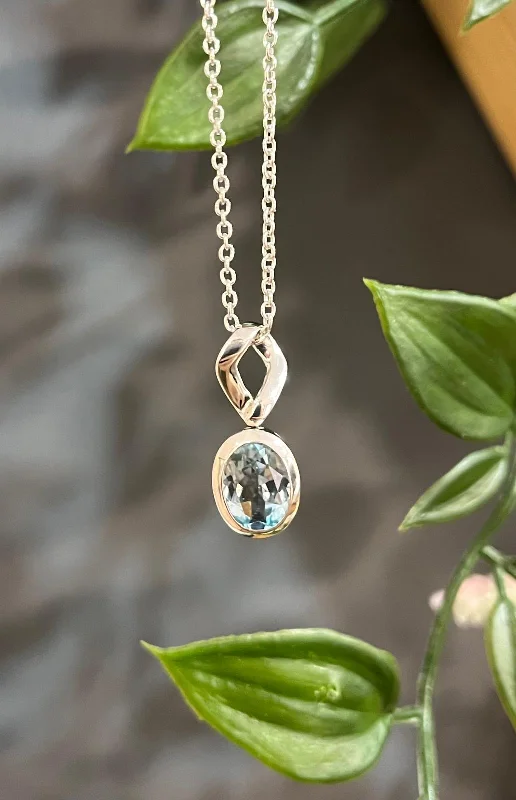 pendant necklaces for women -Unique & Co Gold Vermeil Blue Topaz Pendant Necklace