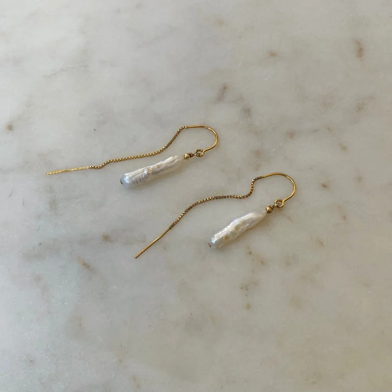 Long Pearl Gold Threader Earrings