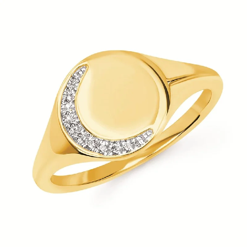 14K Yellow Gold 0.05ctw Diamond Crescent Moon Signet Ring