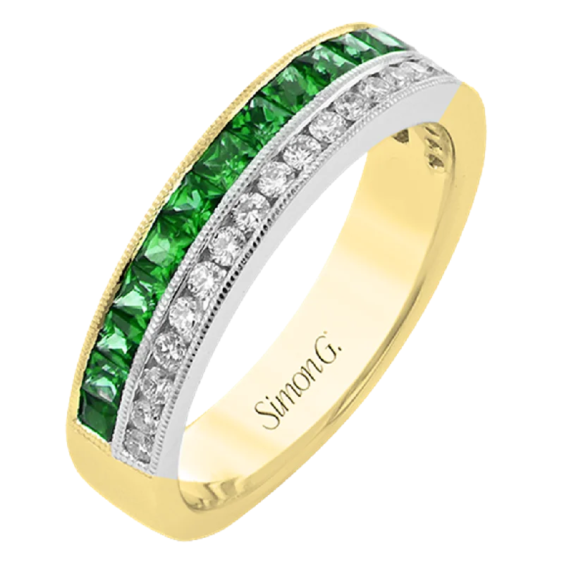 Simon G. 18Kyw Princess Cut Emerald & Round Diamond Two-Tone Milgrain Band