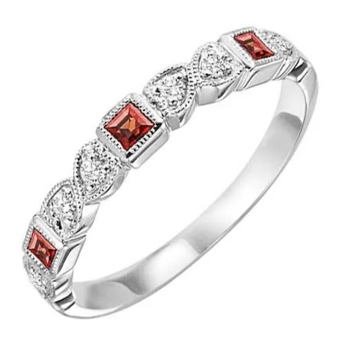 10K White Gold, Garnet & Diamond Band Size 7