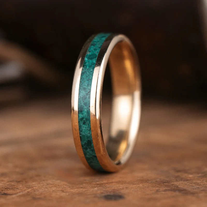 (In-Stock) Custom Men's Malachite 10k Yellow Gold Ring - Size 9.75 | 5mm Wide